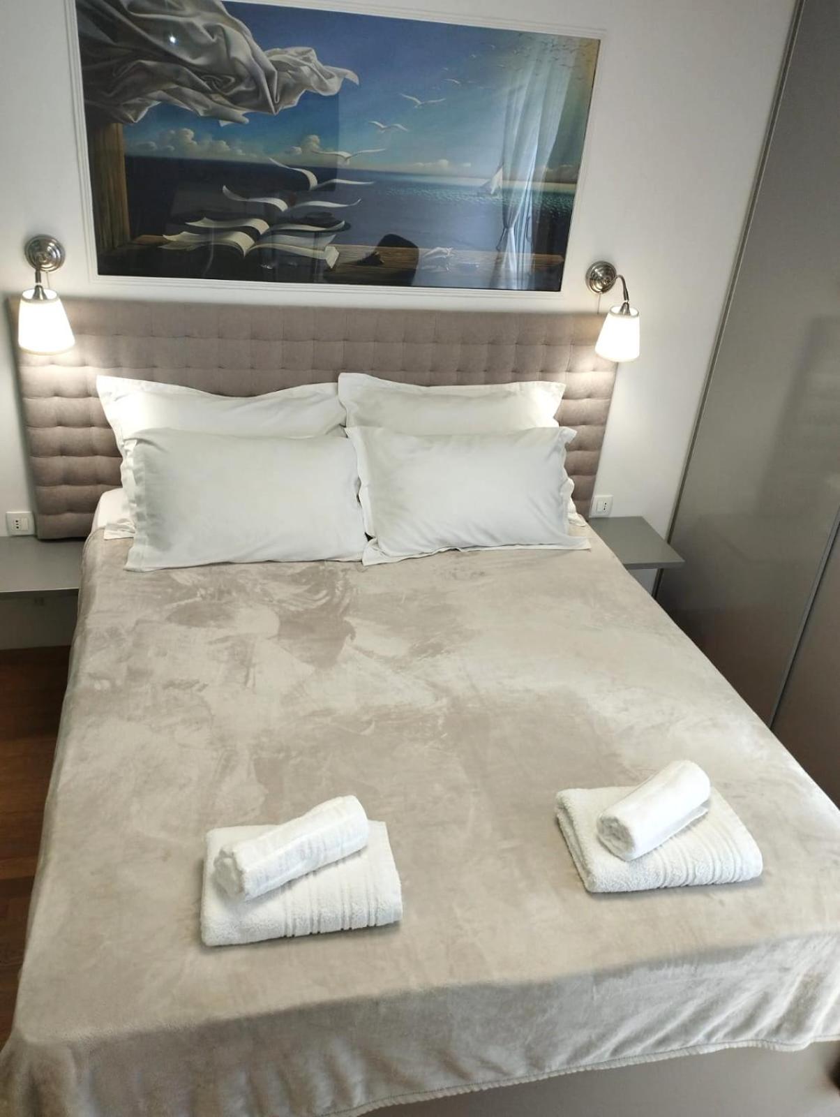 Bella Vista - Cozy With Easy Check-in And Free Parking Apartman *